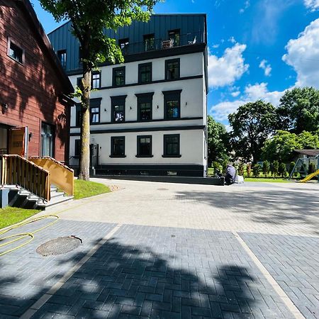 The Right Coast Apartment With Free Private Parking 里加 外观 照片