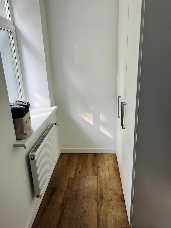 The Right Coast Apartment With Free Private Parking 里加 外观 照片