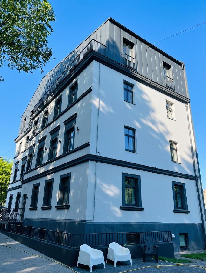 The Right Coast Apartment With Free Private Parking 里加 外观 照片